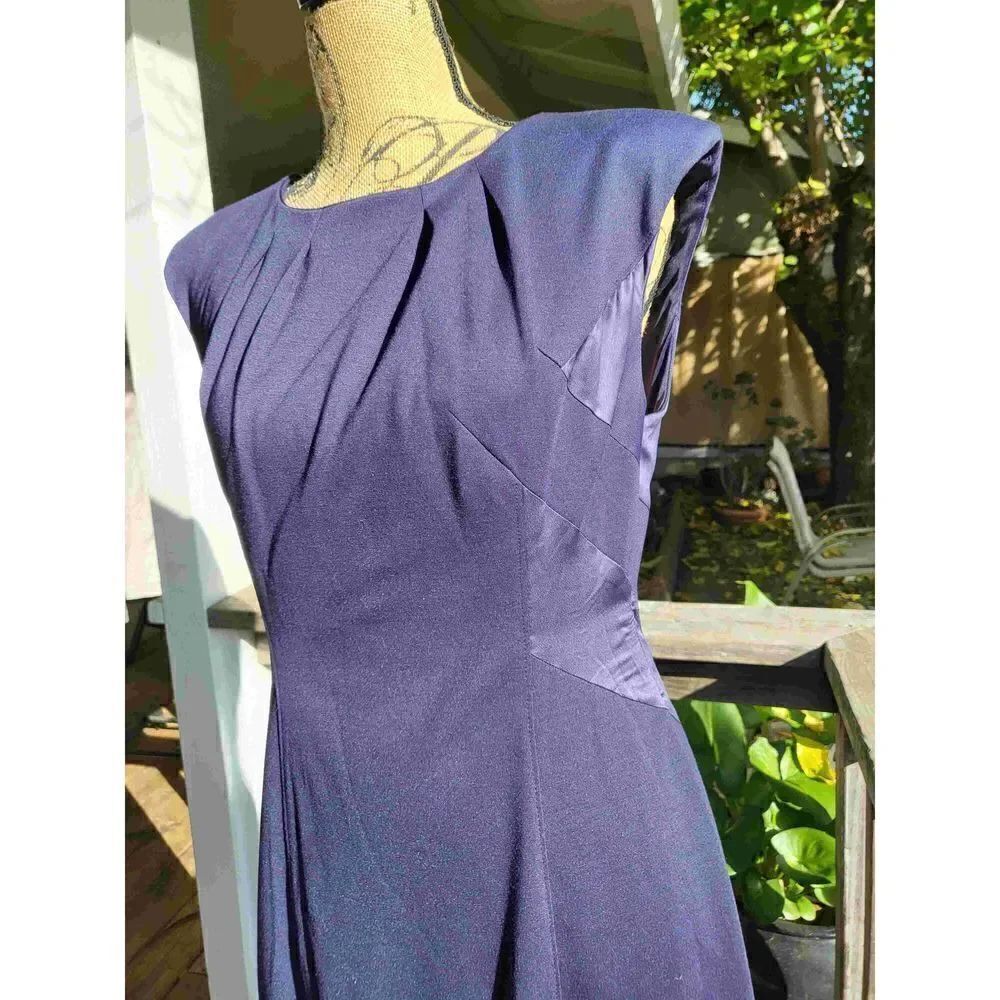 Jennifer Lopez navy blue dress w/ shoulder pads, side zipper & lined